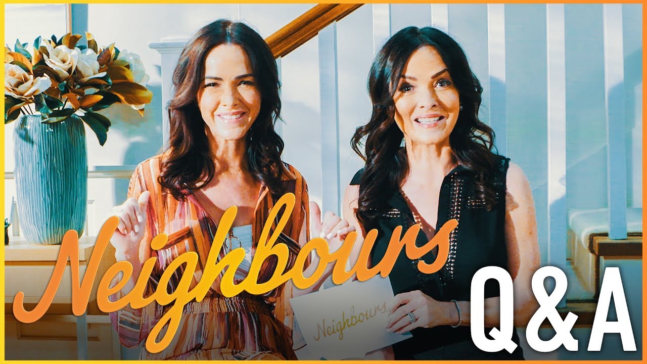 Neighbours Q&A - Gayle & Gillian Blakeney (Christina & Caroline Alessi)