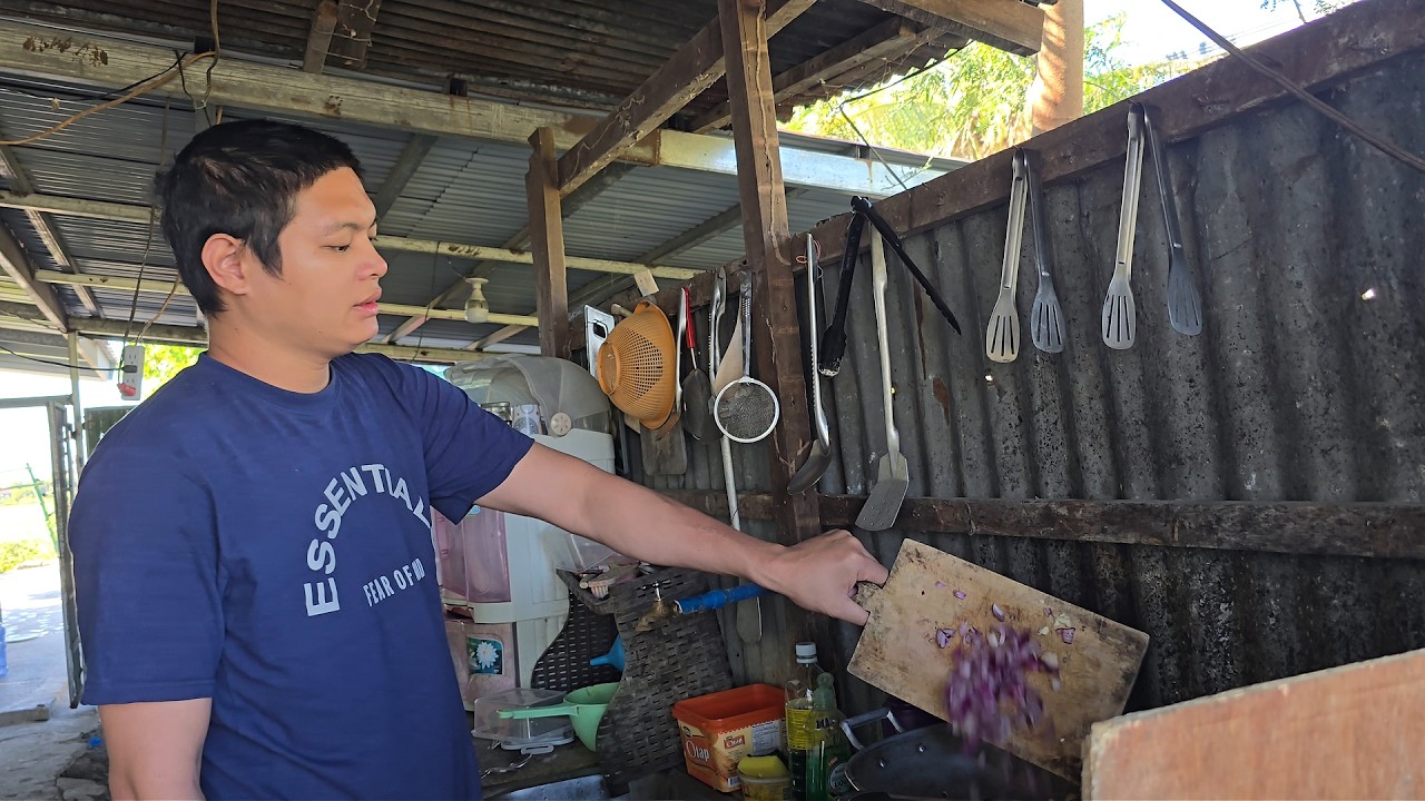 Si Alex Naman Ang Magluluto Ngayon