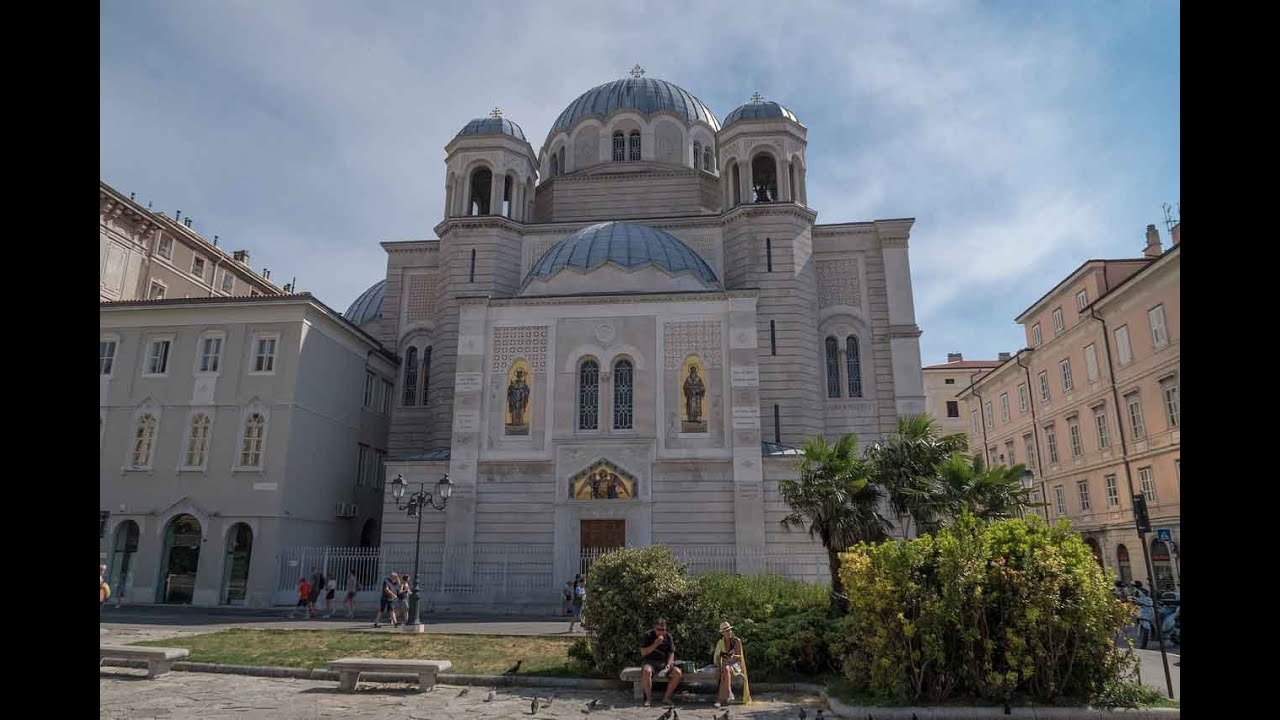 Campane della Chiesa dei Serbo Ortodossi in TRIESTE - SS. Trinità e San Spiridione - Suonate Festive