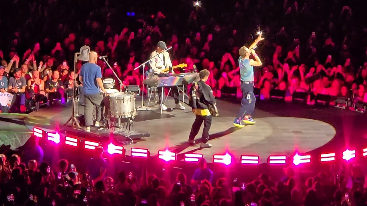 Coldplay - Hymn For The Weekend - Live- Wembley Stadium London - 26/08/2025