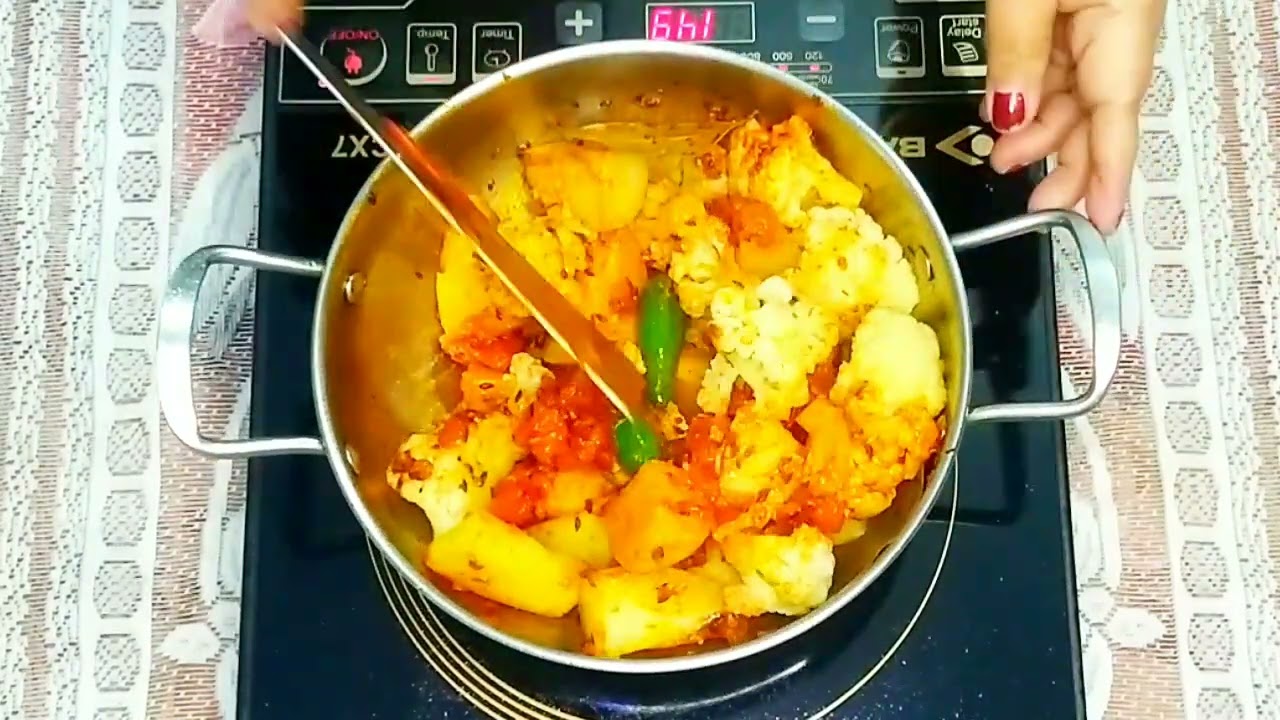 পনির ফুলকপির ডালনা | Panner Phulkopir Dalna -an easy panner and cauliflower recipe