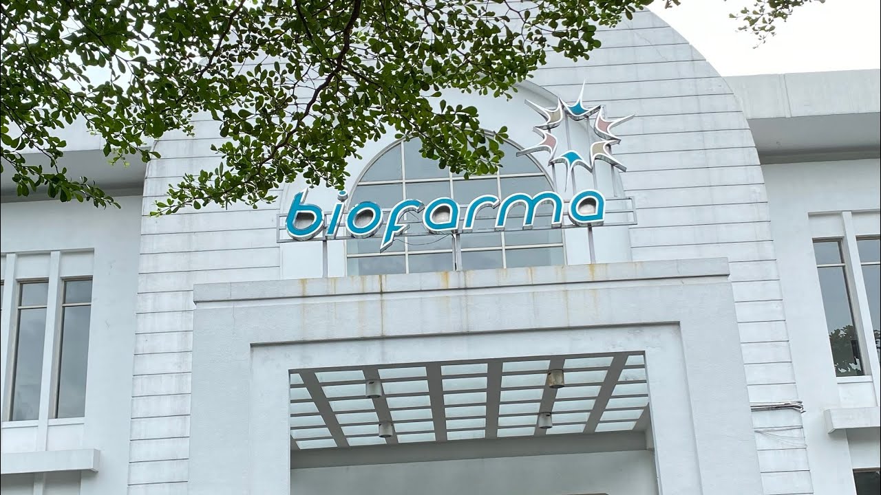 Kunjungan Industri Farmasi ke PT Bio Farma (Persero) Bandung | Kuliah Lapangan Farmasi UGM