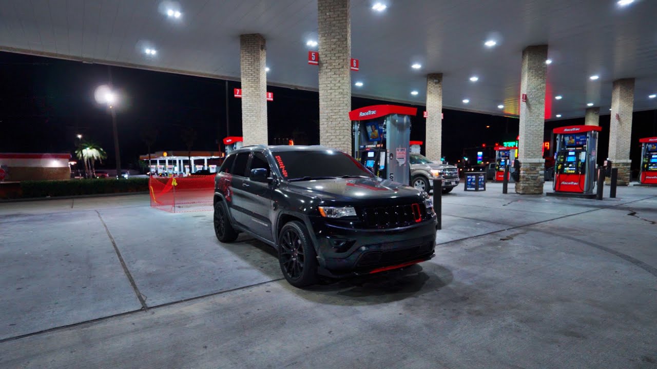 LATE NIGHT CRUISE IN MODDED JEEP!