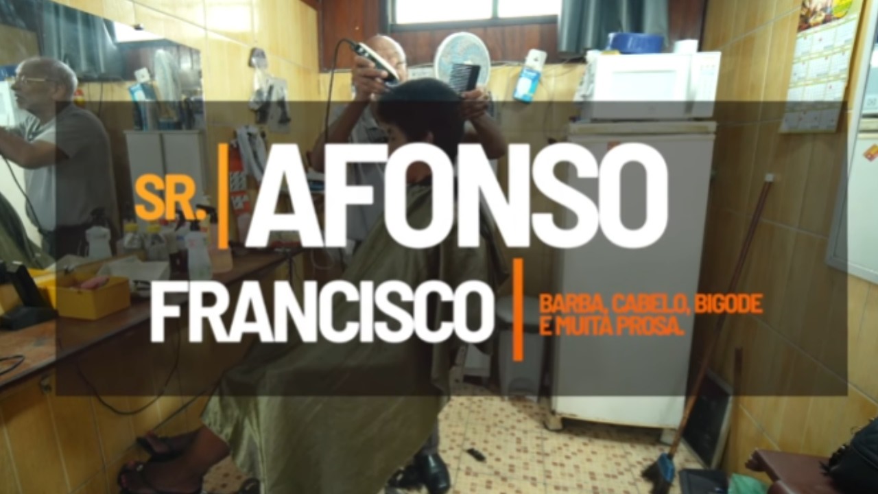 BARBEARIA DO SEU AFONSO, ENTRE PROSAS E HISTÓRIAS ✂️💈