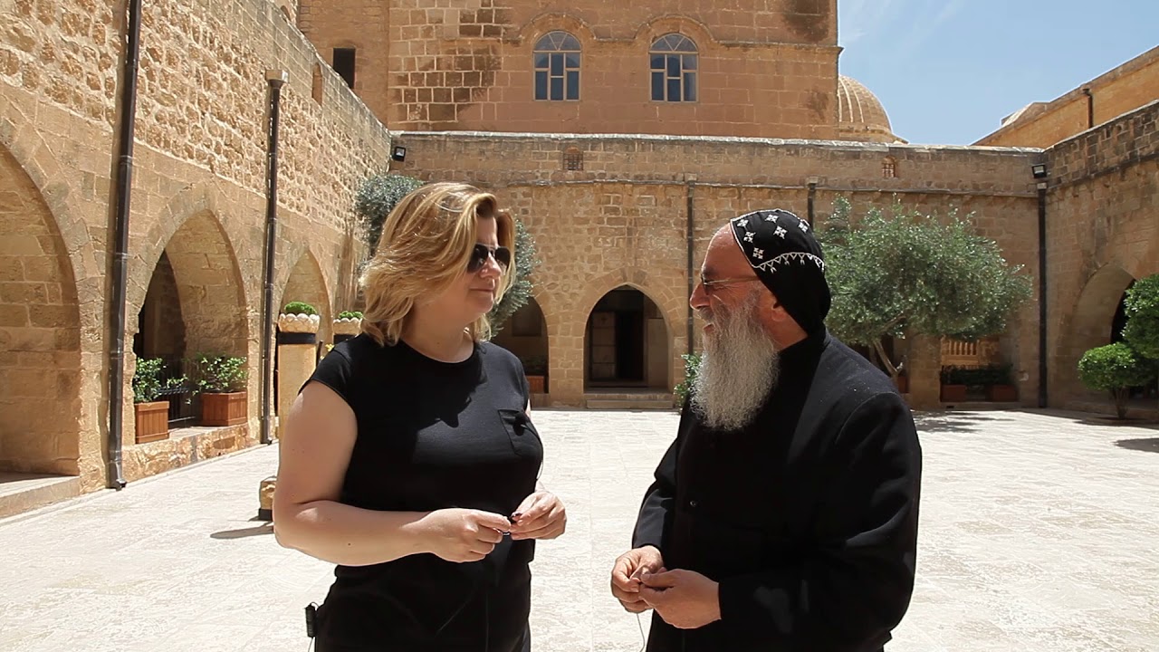 ''Deyrulzafaran Manastırının gizemi'' Rahip Raban Akkurt'un anlatım farkıyla