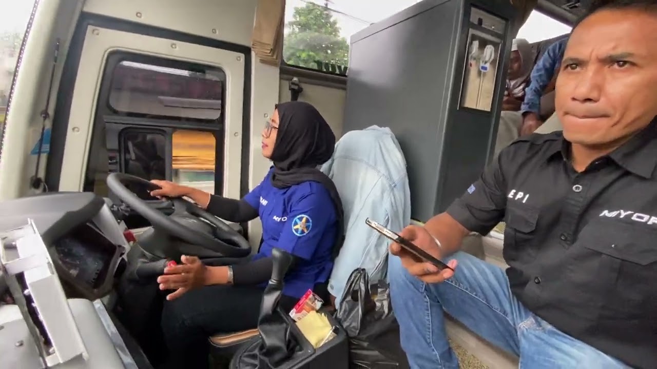 Putar balik dari sitinjau lewat padang panjang gegara ada truck rusak