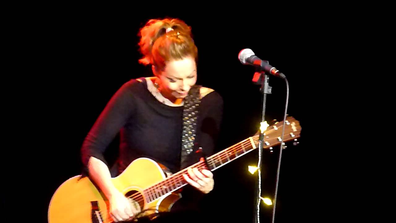All I Want Is You - Anneke Van Giersbergen - La Scène Bastille 13/12/2012