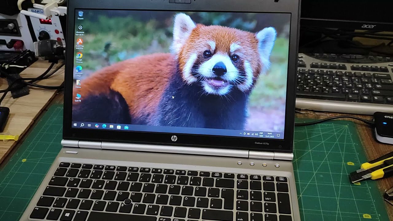 HP EliteBook 8570p старий, металевий але не іржавий