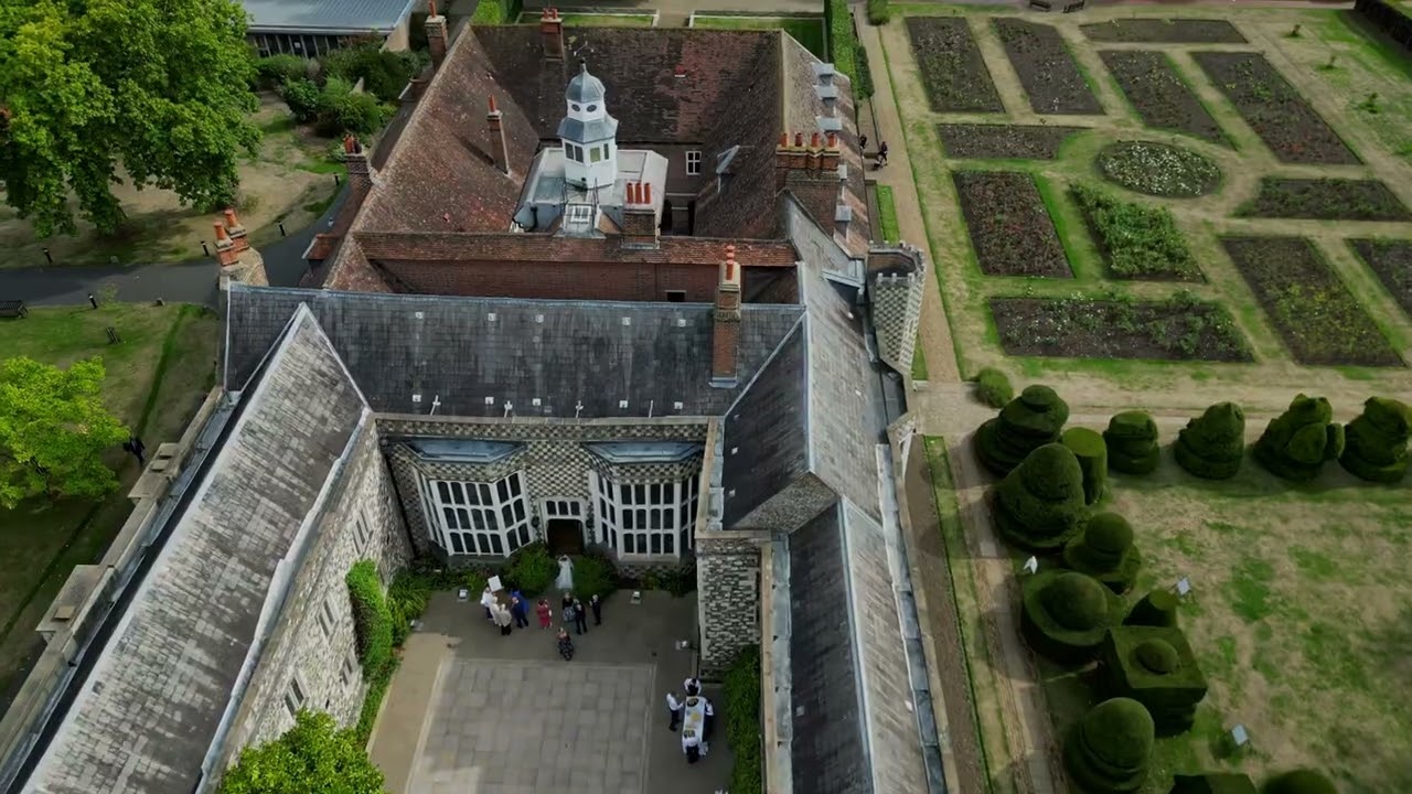 Hall Place and Garden