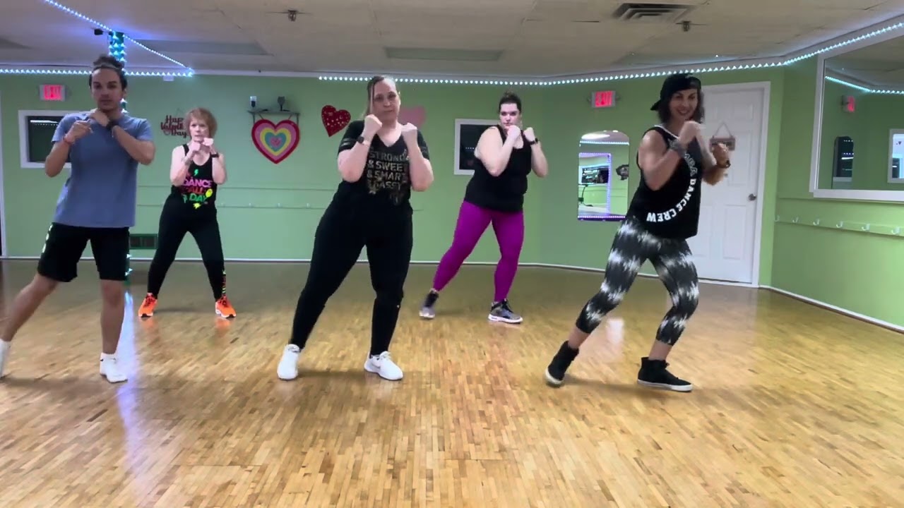 “Hit me with your best shot” by ADONA choreography by si se puede familia - zumba -