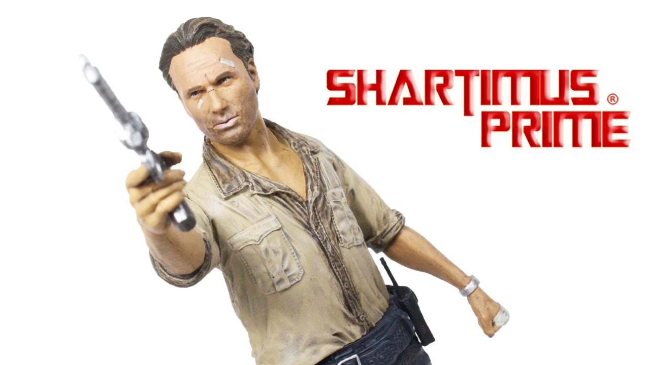 AMC's The Walking Dead Rick Grimes 7 Inch Color Tops TV Series McFarlane Toys Figurine Review