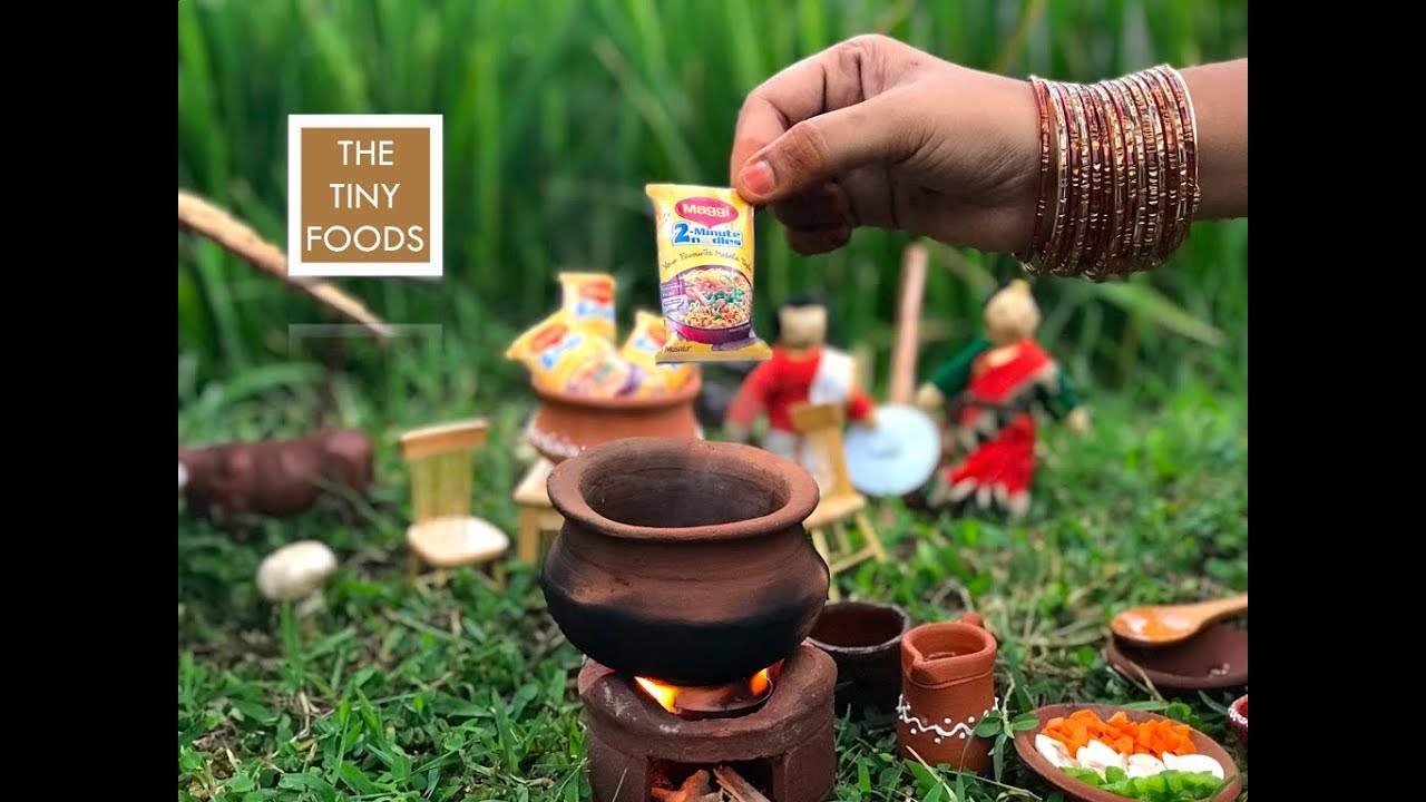 Tiny Maggi Masala Recipe | Maggi Banane Ki Recipe | Maggi Recipe In Hindi | Veg Maggi | Street Style