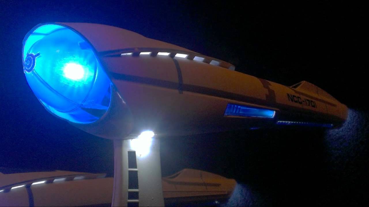 Revell Enterprise 1701 Into Darkness