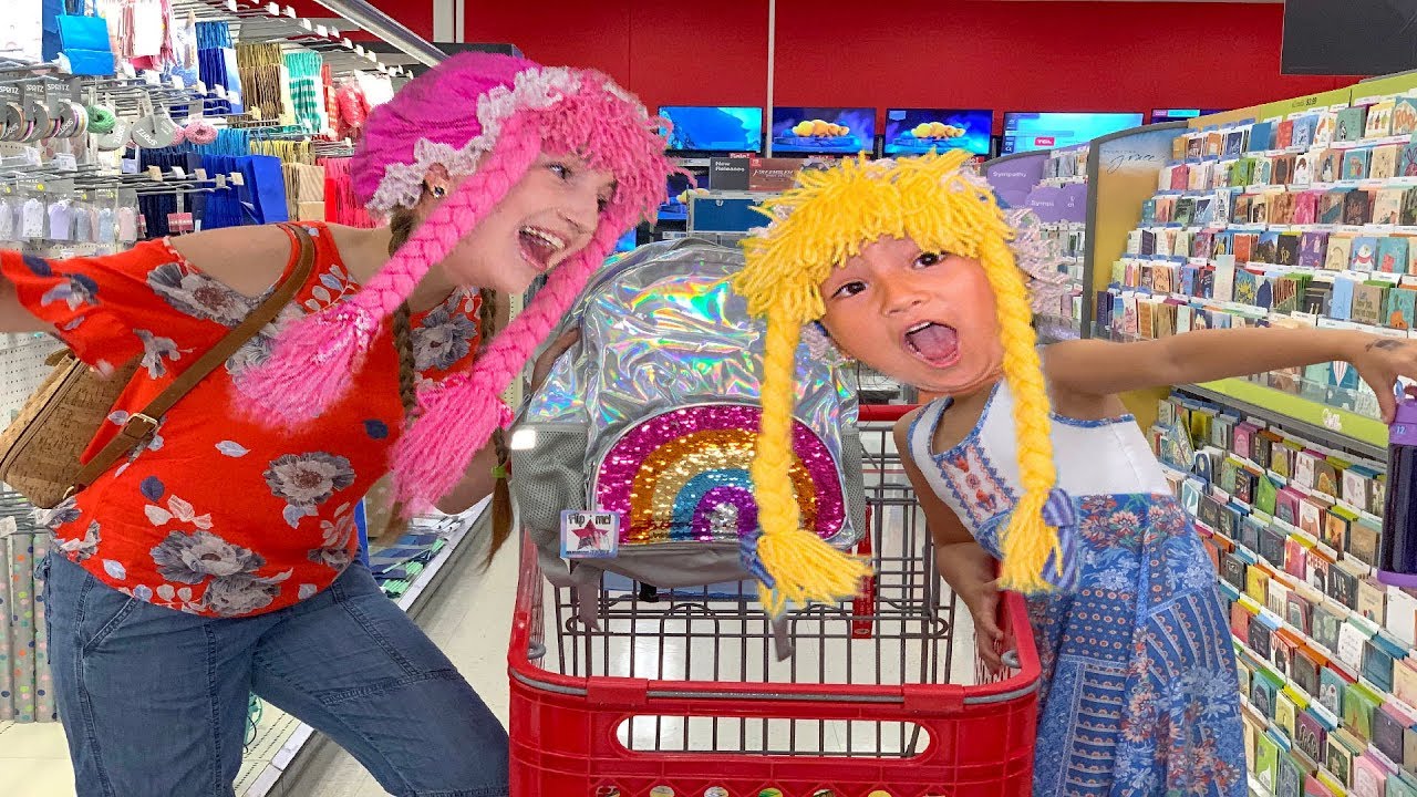 Shopping for Back to School Supplies 2019 - Comprando Utiles S4:E118