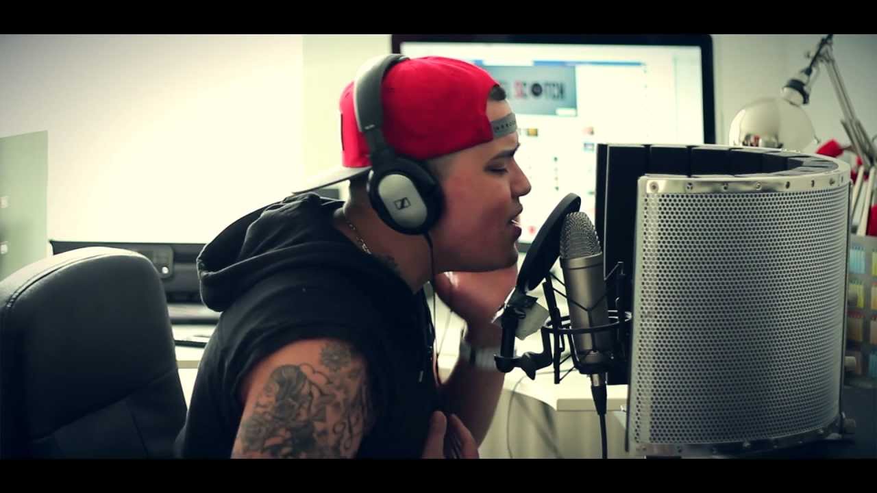 TARRUS RILEY - SUPERMAN (R&B COVER BY DTUNE)