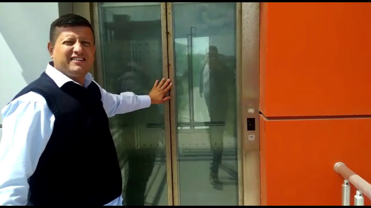 Cenk &Ouml;zen / &Uuml;st Ge&ccedil;it ve bozuk asans&ouml;rleri