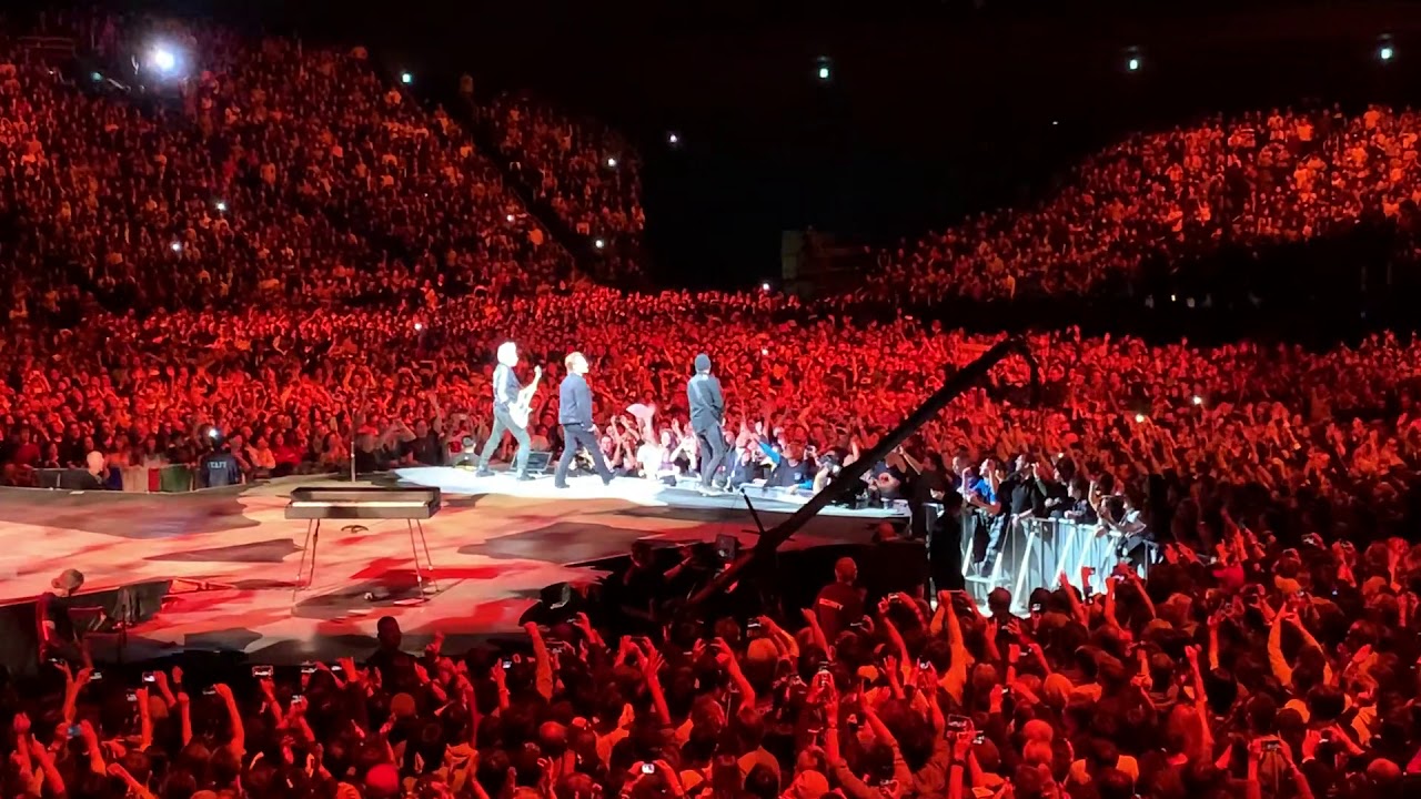 U2 - Intro / Sunday Bloody Sunday - 4/12/2019 Tokyo Saitama Super Arena - The Joshua Tree Tour 2019