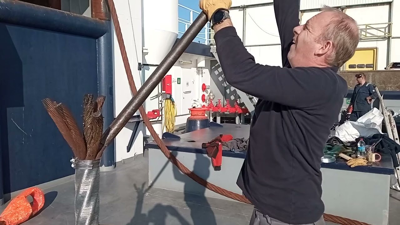 ABEILLE BRETAGNE  remplacement extrémité de remorque