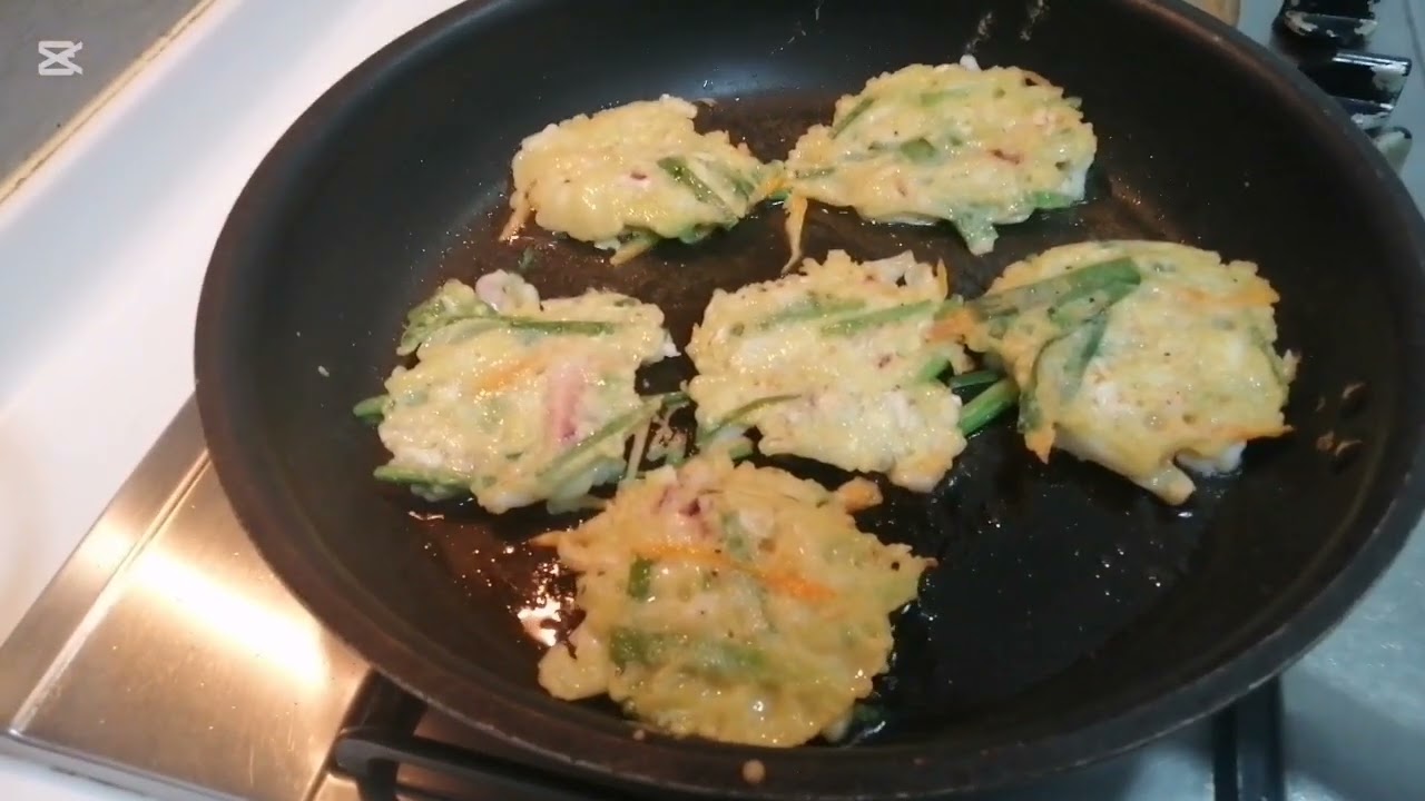 Korean Pancake or Pajeon @JonalynVisaya #koreanfood #asmr #easyrecipe #simplecooking