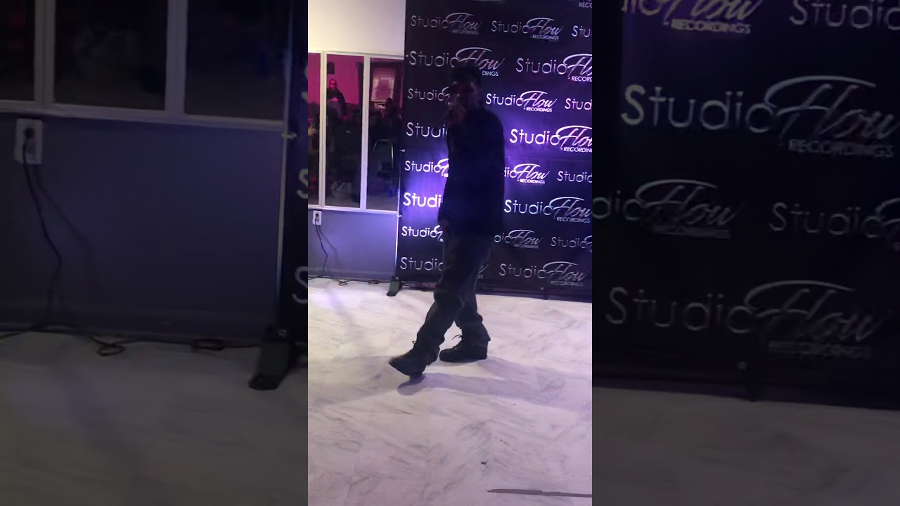 &ldquo;Dope Freestyle &rdquo; By Suke EQ Live Performance @ StudioFlow Recordings HipHopShowCase