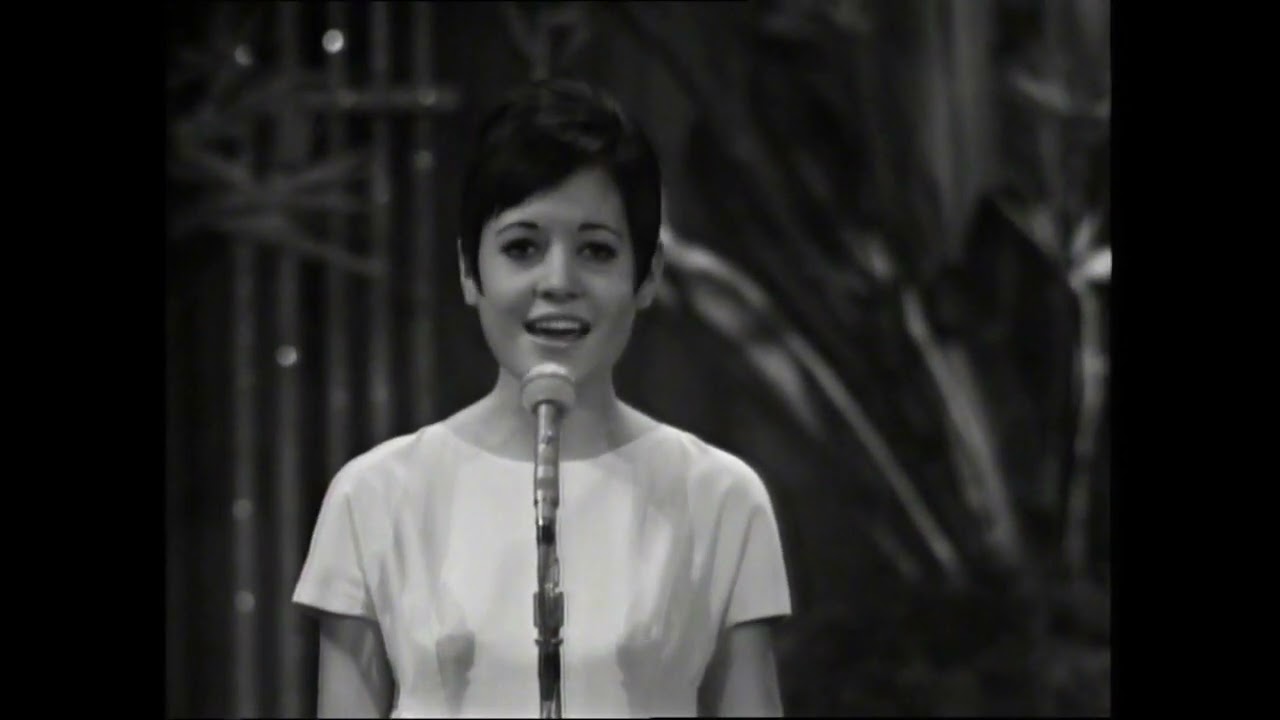 Anna Identici - Una rosa da Vienna (Sanremo 1966: Final)