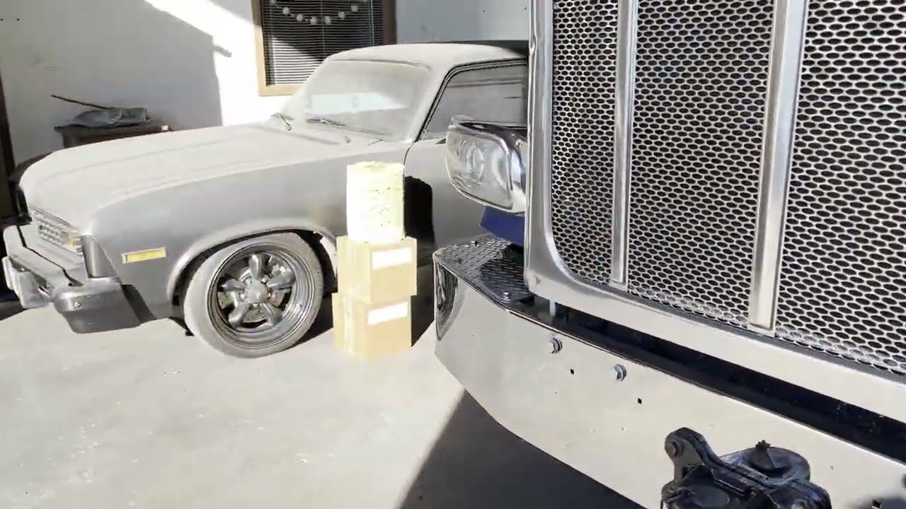 Polishing The Aluminum On A Peterbuilt
