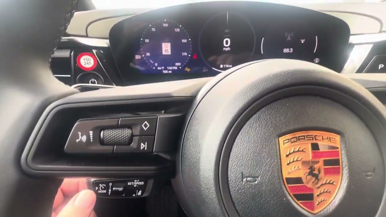 How to use the Cruise Control Lever Porsche in the Macan EV