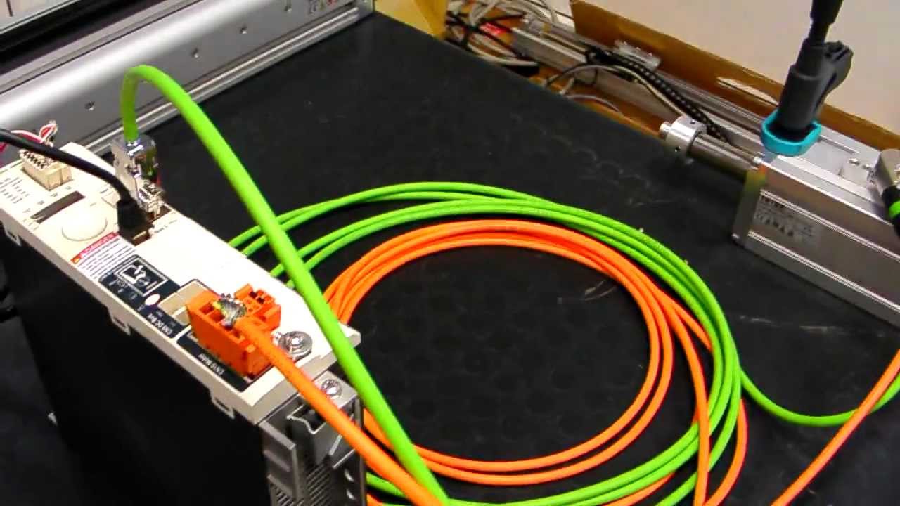 NITEK GD250TS with Schneider Electric Lexium 32 M Servo drive