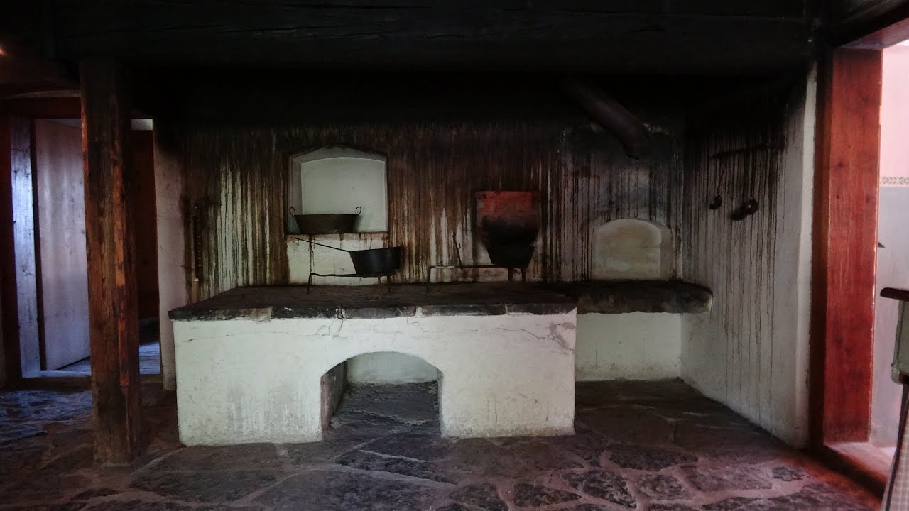 Historische Bauernh&auml;user in der altbayerischen Hauslandschaft  - Freilichtmuseum Glentleiten