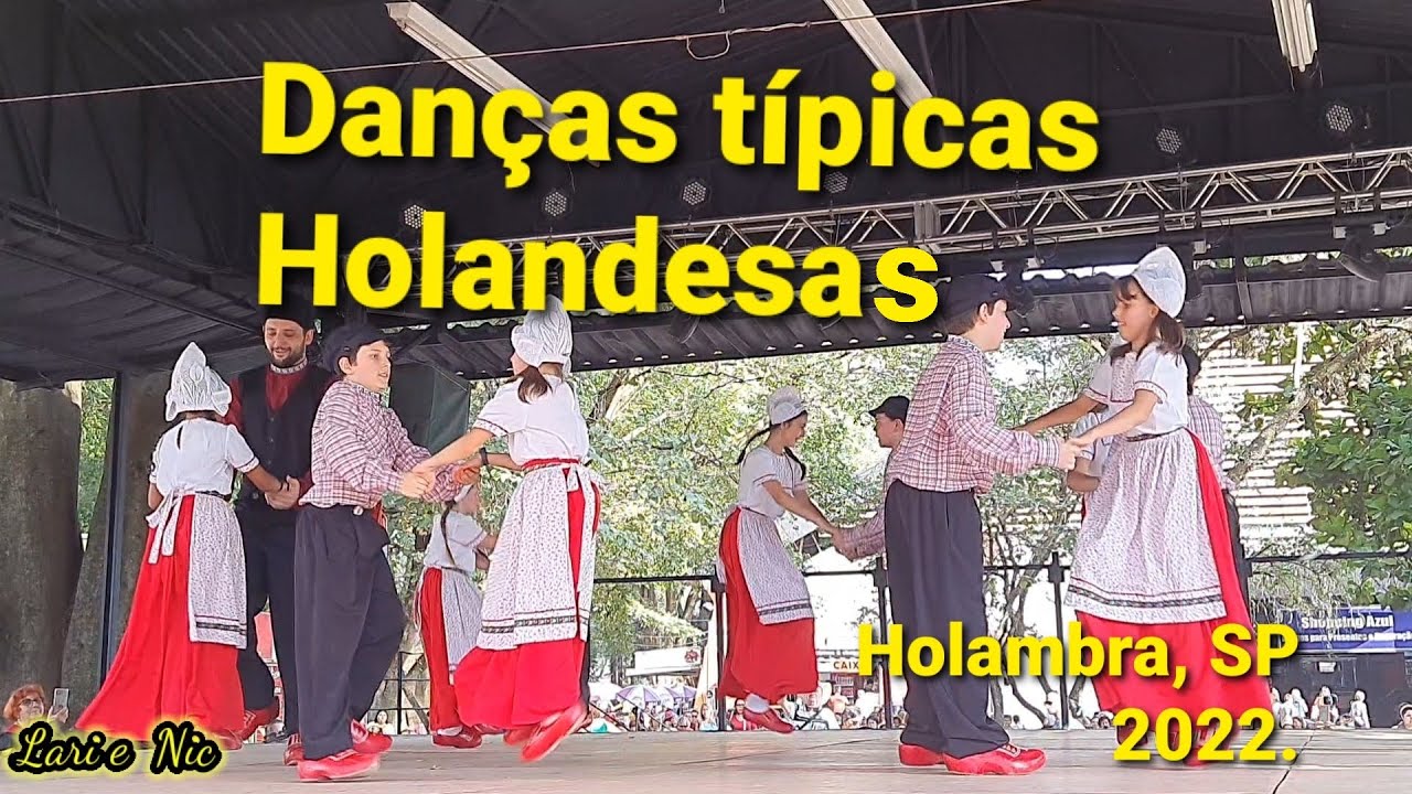 Dança típica Holandesa na Expoflora , Holambra SP 2022.
