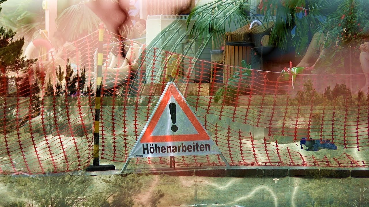 Working at height in the Tropical Islands  - Höhenarbeiten im Tropical Islands