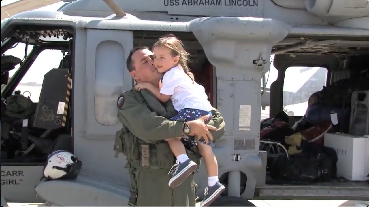Coronado Navy Base Homecoming Helicopter Squadron Naval Air Station North Island USS Abraham Lincoln