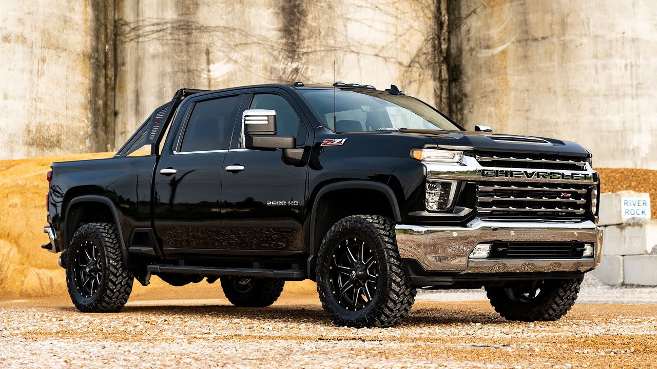 2020 Chevrolet Silverado 2500HD 1.5-inch to -2-inch Leveling Kit by Rough Country