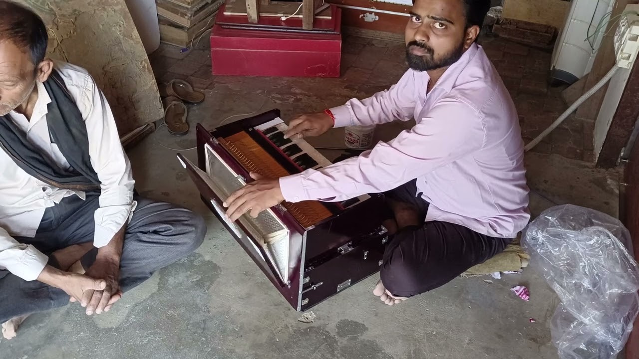 मात्र ₹6000 में सफारी हारमोनियम पूरे भारत में मंगवा 9616415676