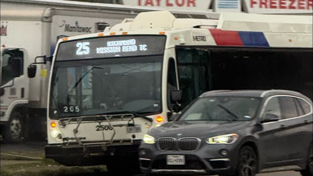 Route 25 | Eastwood TC to Wheeler TC | HTX_Chris