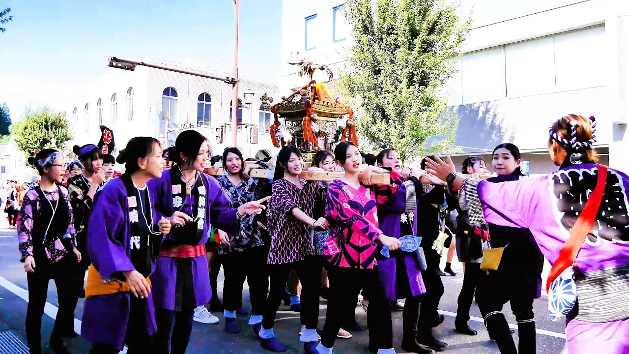 国宝・青井阿蘇神社　例大祭「おくんち祭」神幸行列、復路。Aoi Aso Shrine Annual Festival 