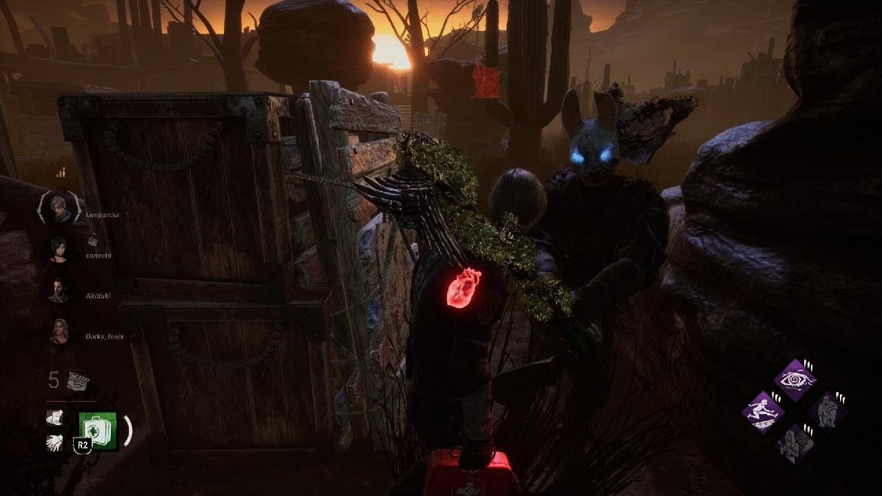 Dead by Daylight Leon vs La cazadora piggy