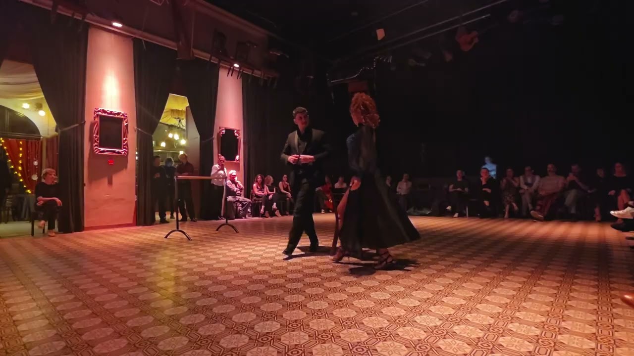 Agustina Tarchini & Mariano Messad: 