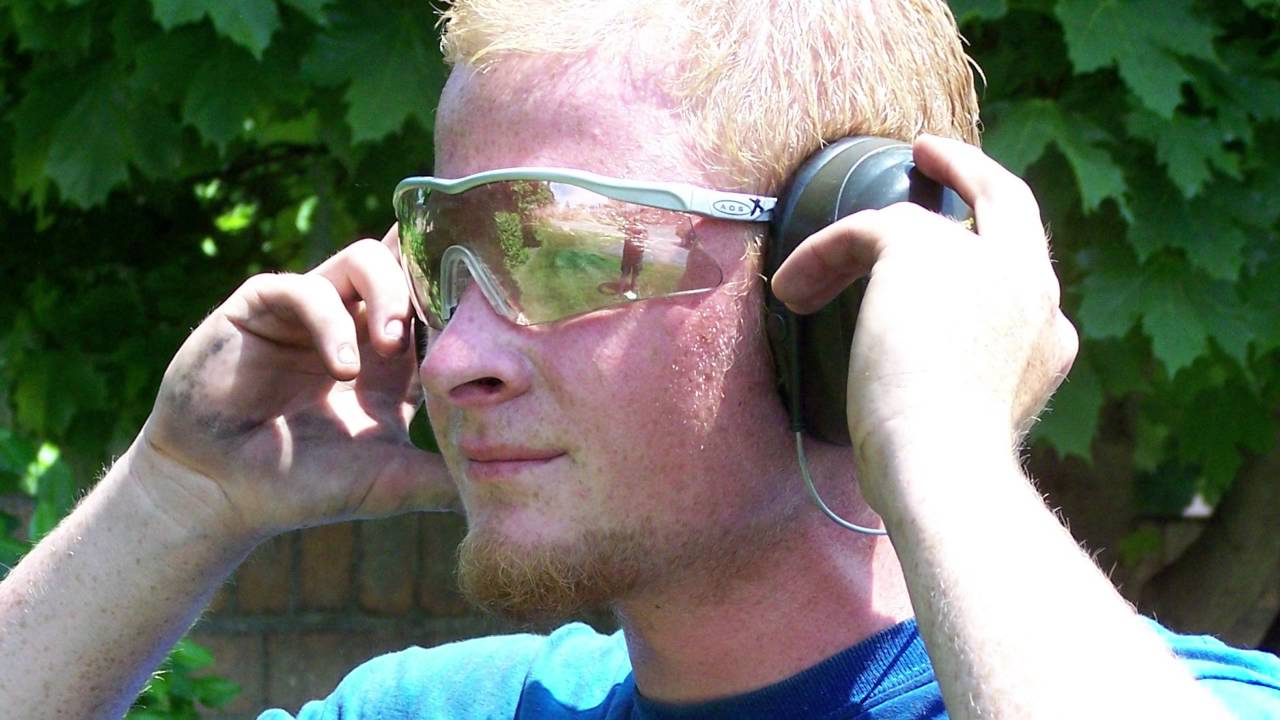 Landscape Blower Training - LS Training.com