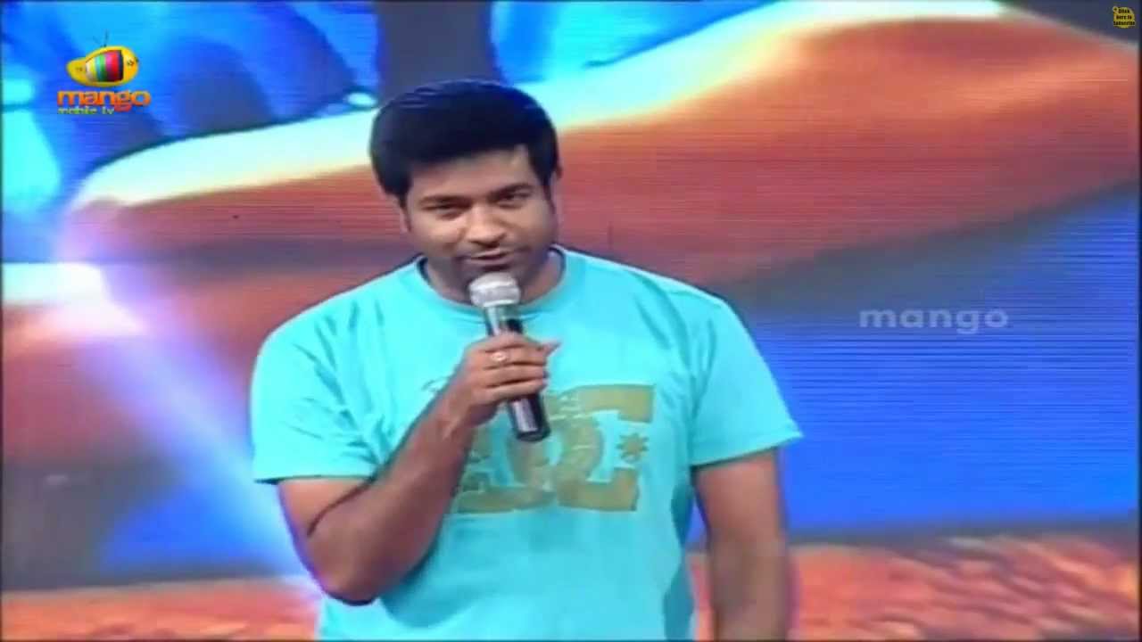 Vennela Kishore Winks at Samantha @ Autonagar Surya Audio Launch - Naga Chaitanya, Anoop Rubens