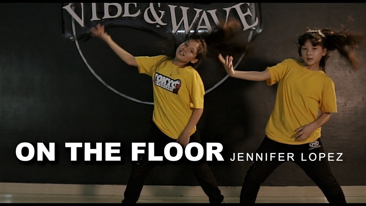 ON THE FLOOR - Jennifer Lopez |Dance Choreography | vibe and wave Juniors