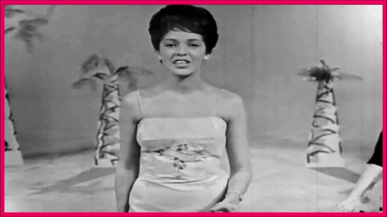 ♫ Robyn Alvarez  ★ The Love I Have For You ♫