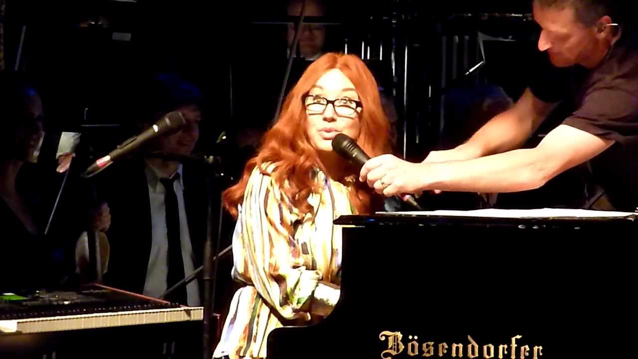 Tori Amos & Metropole Orkest - Wonderful Marcel improv & Gold Dust (Rotterdam, NL 2012-10-01)
