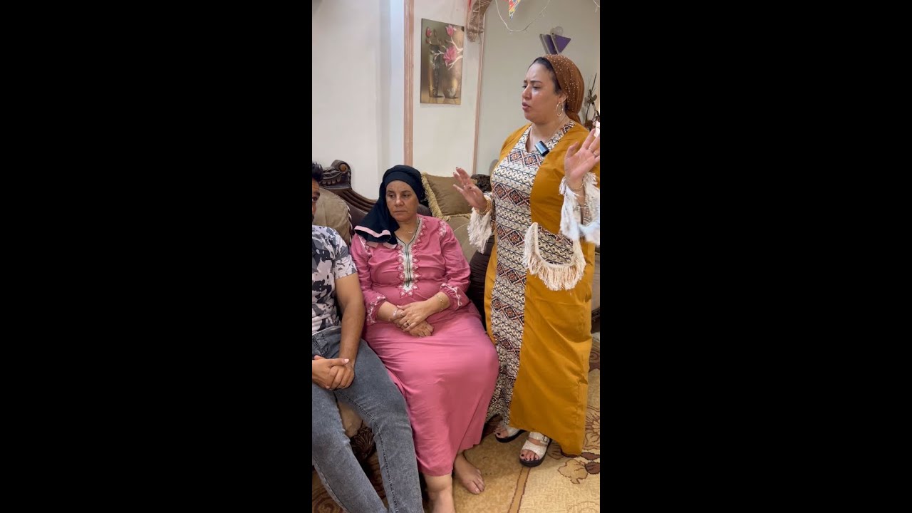 اب يدخل على مرات ابنه وهى نايمه تانى يوم جواز فى غياب عياله