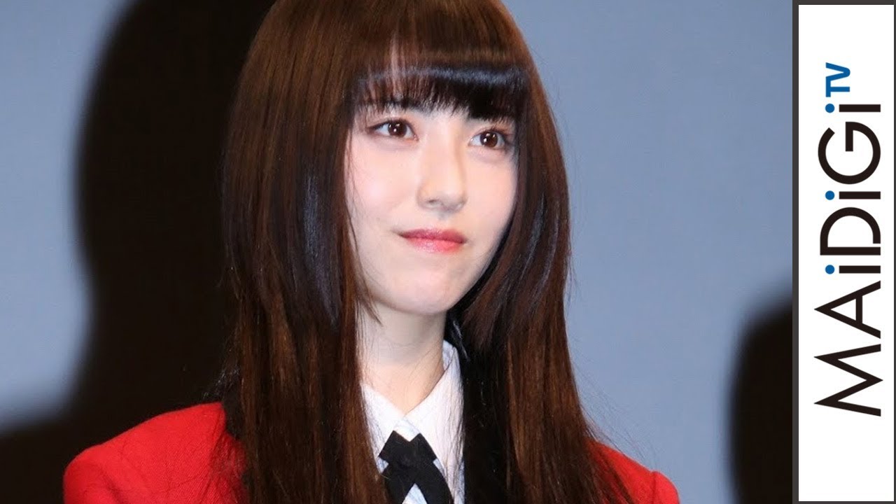 浜辺美波、森川葵ら「映画 賭ケグルイ」キャスト13人が役衣装で集結！