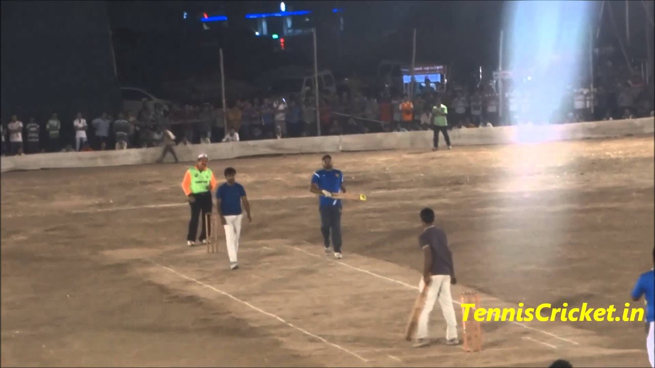 Mangesh Gaykar Bowling in Kharghar Tournament (panvel tennis cricket )
