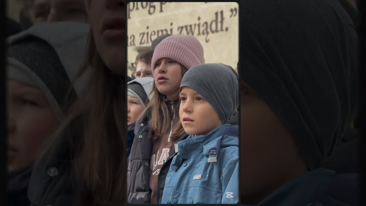 Odsłonięcie muralu poświęconego  𝕞𝕛𝕣. 𝕄𝕚𝕖𝕔𝕫𝕪𝕤ł𝕒𝕨𝕠𝕨𝕚 𝕂𝕠𝕫𝕒𝕣𝕠𝕨𝕚-𝕊ł𝕠𝕓𝕠́𝕕𝕫𝕜𝕚𝕖𝕞𝕦