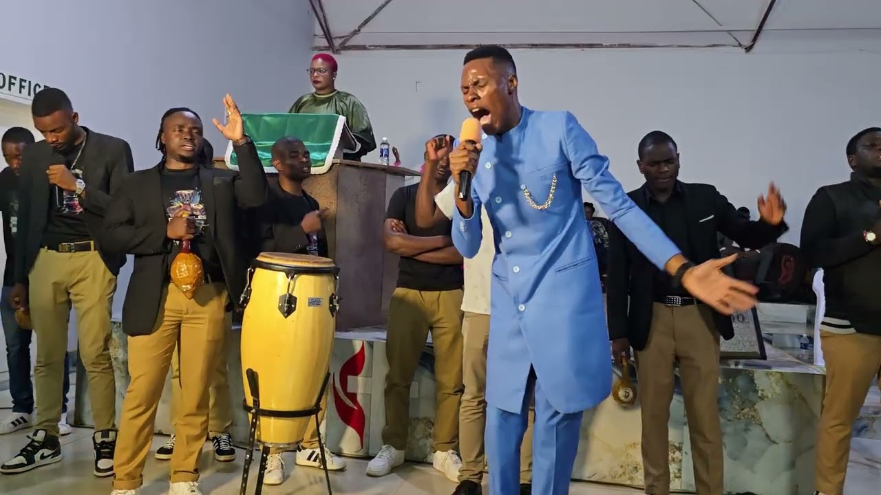 Makomborero Kapfumvuti x Harare West Disciples | Tenzi Taungana | HWD UMYF Cluster Revival 