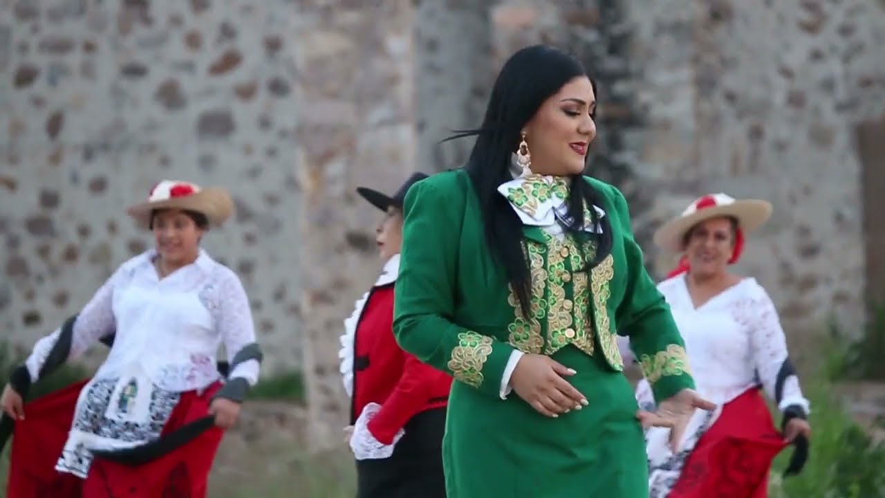 Salvatierra Volveré, Vero Lopez Como dice   Compositora Isis Vite