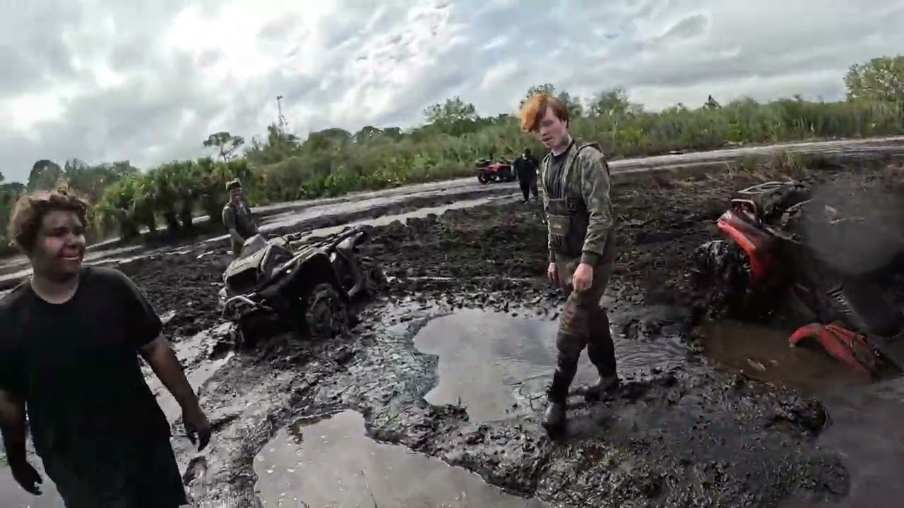 can am renegade 1000 vs nasty mud!!! (skim city)